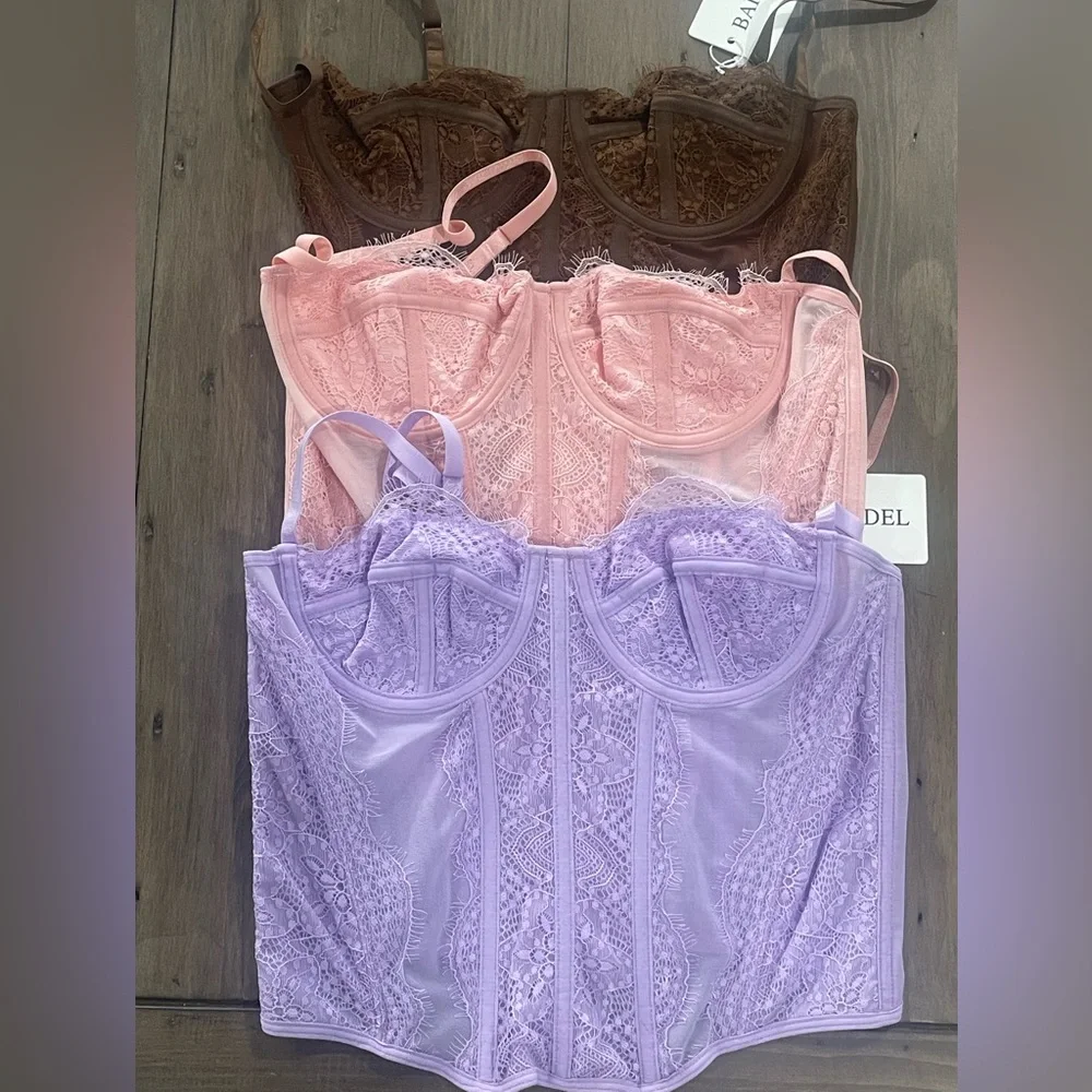BAILYDEL lace corset top (set of 3) - Picture 1 of 5